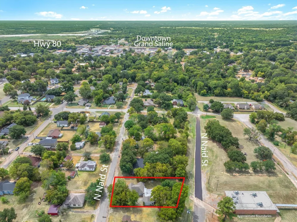 909 Naid Street Grand Saline, TX 75140