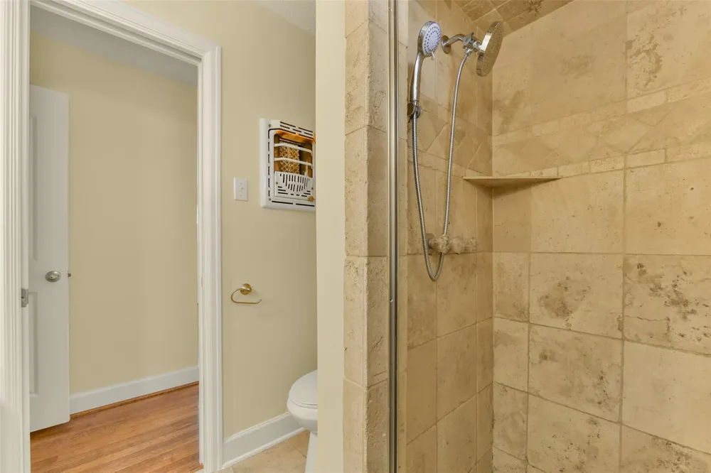 523 Oakdale Avenue Shoreacres, TX 77571