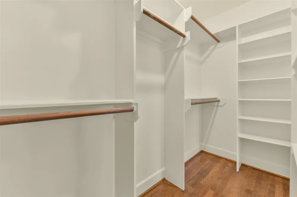 523 Oakdale Avenue Shoreacres, TX 77571