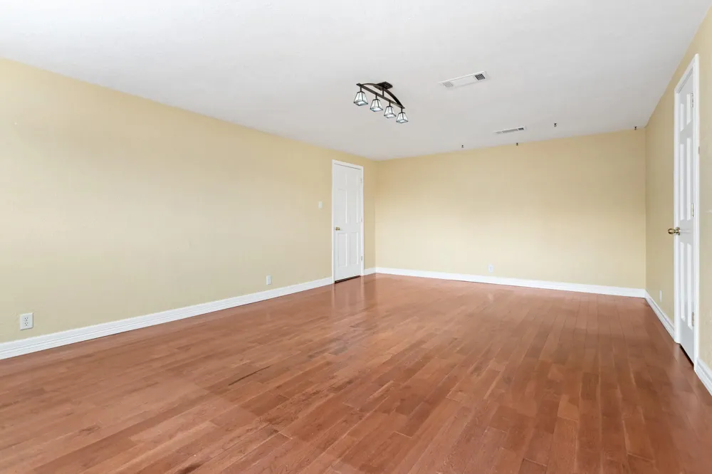 2707 Memphis Avenue Nederland, TX 77627