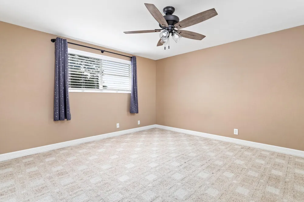 2707 Memphis Avenue Nederland, TX 77627