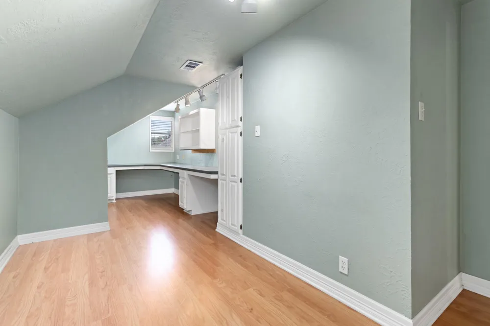 2707 Memphis Avenue Nederland, TX 77627
