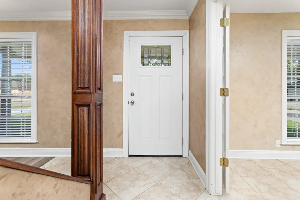 2707 Memphis Avenue Nederland, TX 77627