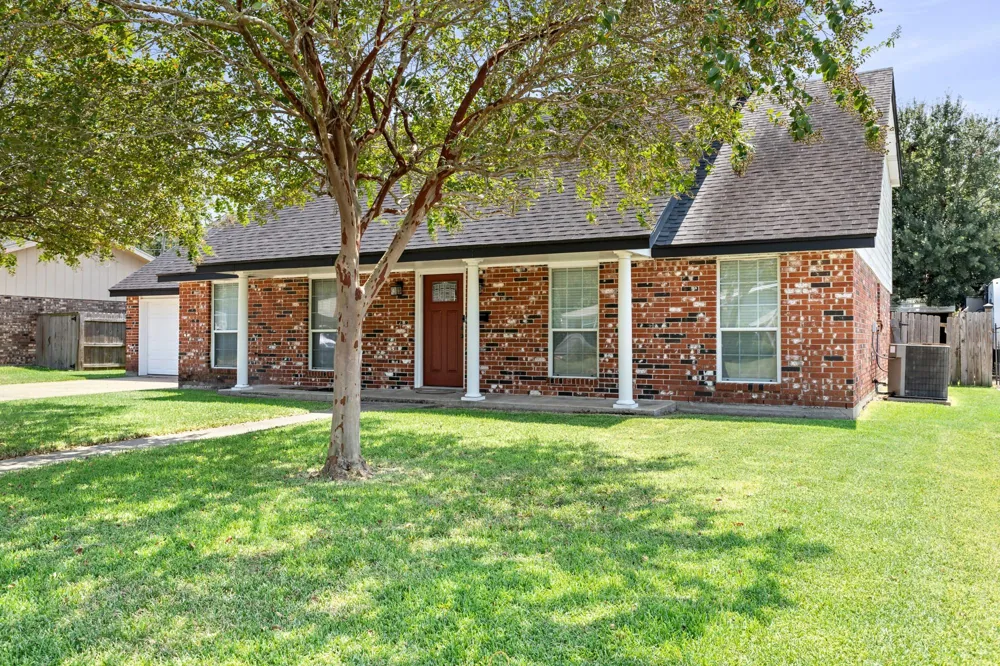 2707 Memphis Avenue Nederland, TX 77627