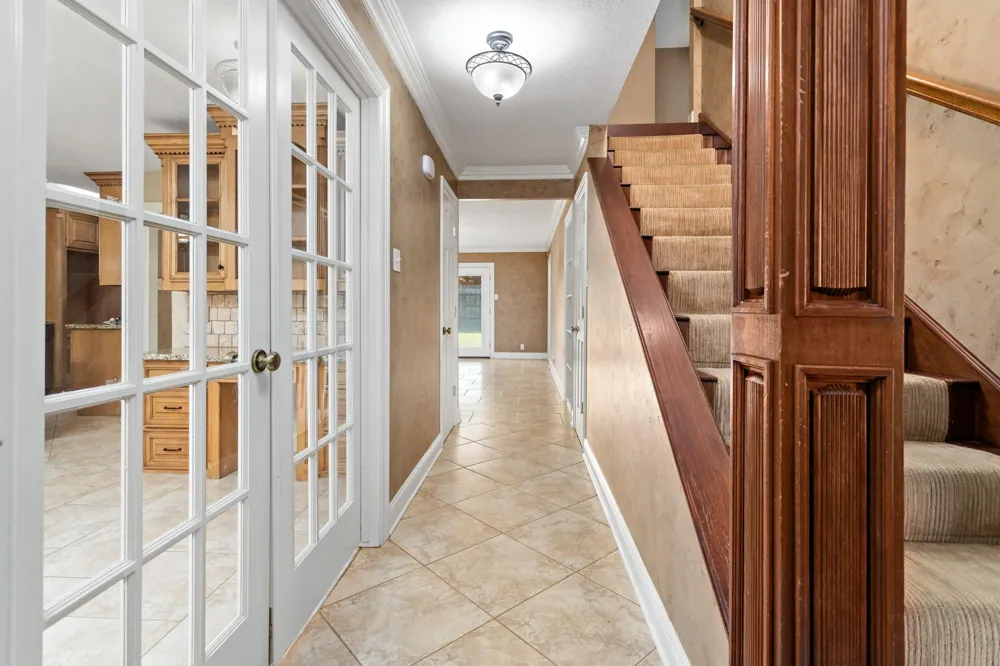 2707 Memphis Avenue Nederland, TX 77627