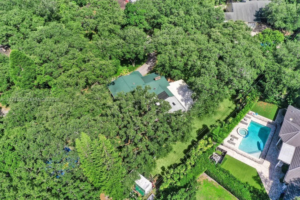 5500 Woodland LN Dania Beach, FL 33312