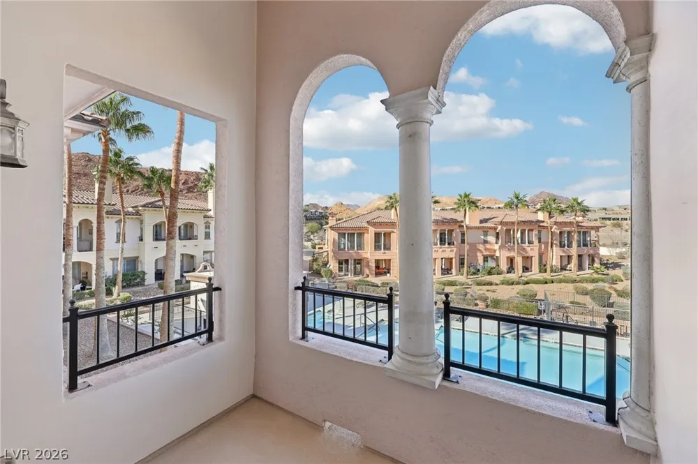 10 Via Vasari #104 Henderson, NV 89011