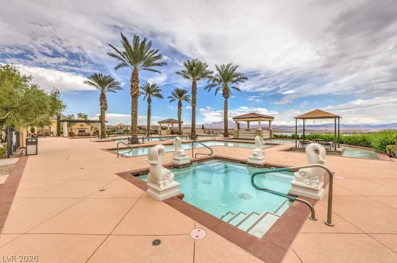 10 Via Vasari #104 Henderson, NV 89011