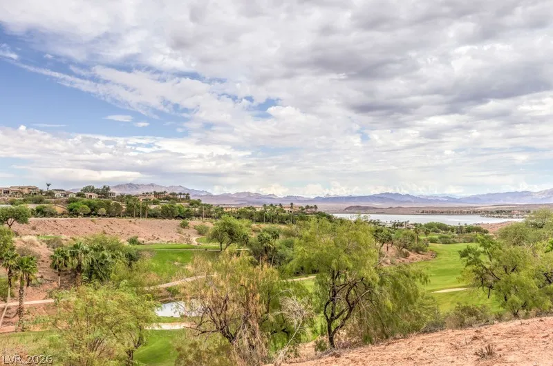 10 Via Vasari #104 Henderson, NV 89011