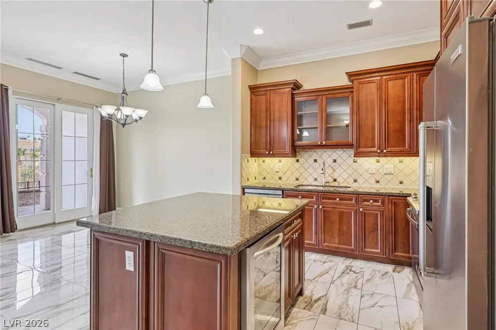 10 Via Vasari #104 Henderson, NV 89011