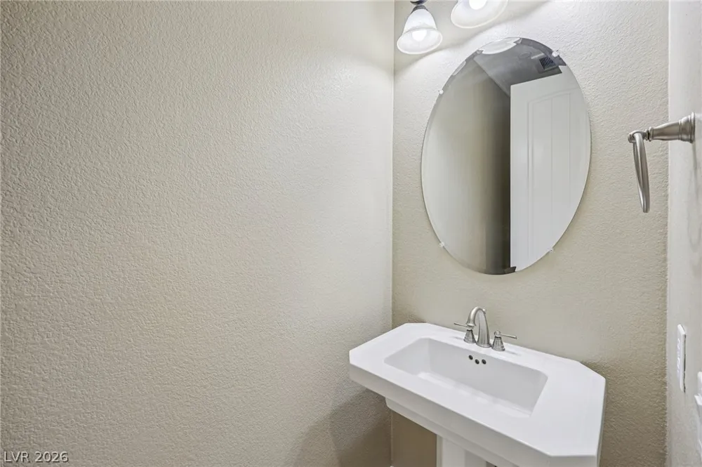 10 Via Vasari #104 Henderson, NV 89011