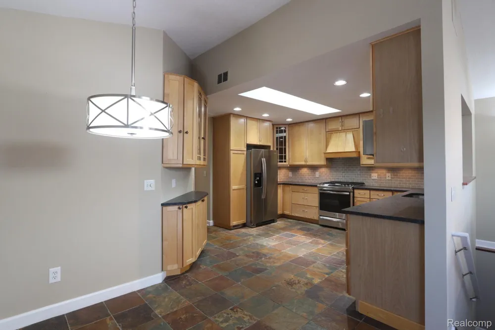 423 Mill Pond Lane Brighton City, MI 48116