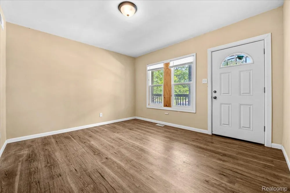 11154 Whithorn Street Detroit City, MI 48205