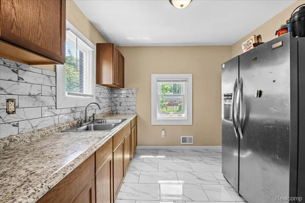 11154 Whithorn Street Detroit City, MI 48205