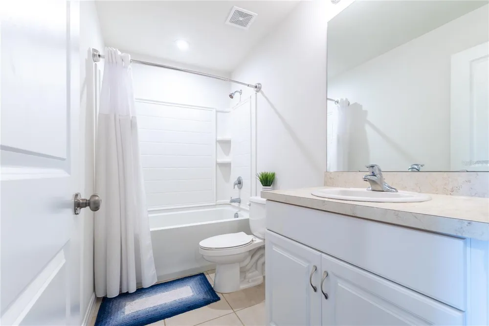 2037 CRYSTAL BELL STREET Orlando, FL 32824