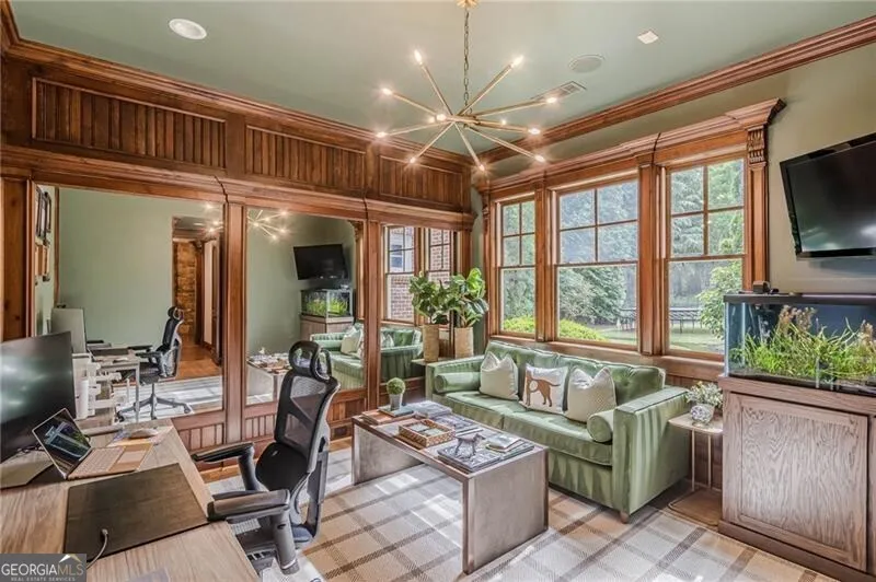 2010 Caladium Way Roswell, GA 30075