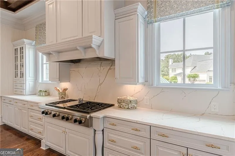 2010 Caladium Way Roswell, GA 30075
