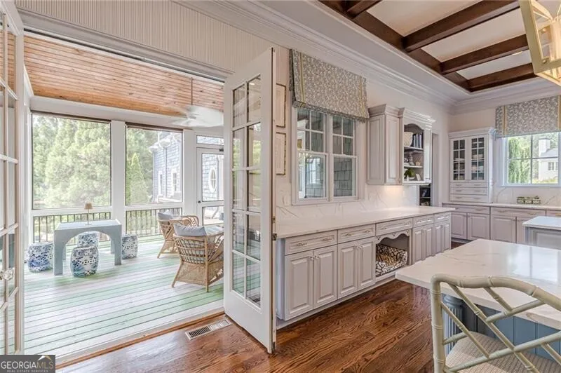 2010 Caladium Way Roswell, GA 30075