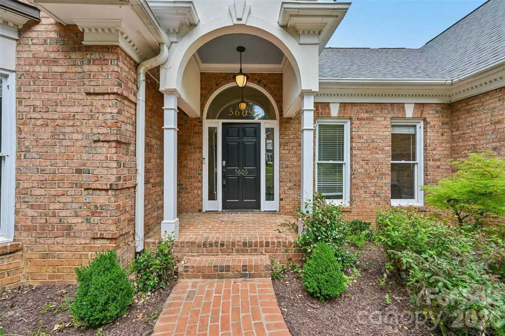 5609 Camilla Drive Charlotte, NC 28226