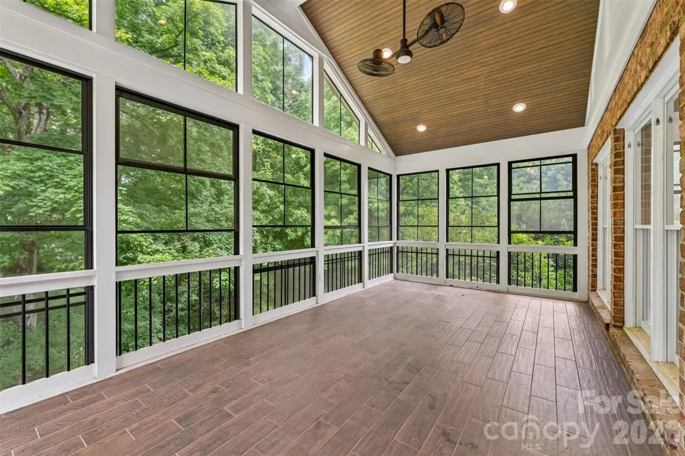 5609 Camilla Drive Charlotte, NC 28226