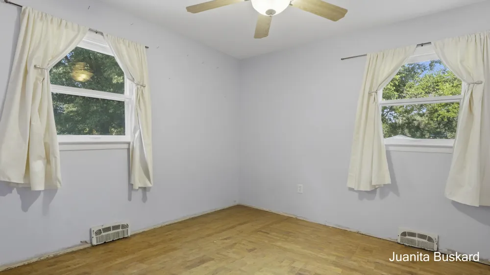 3449 Taft Avenue SW Wyoming, MI 49519