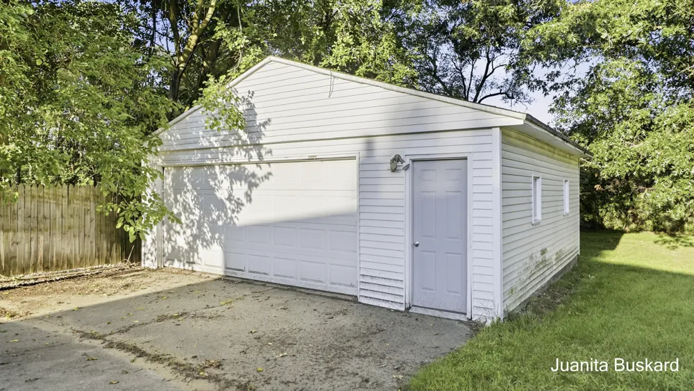 3449 Taft Avenue SW Wyoming, MI 49519