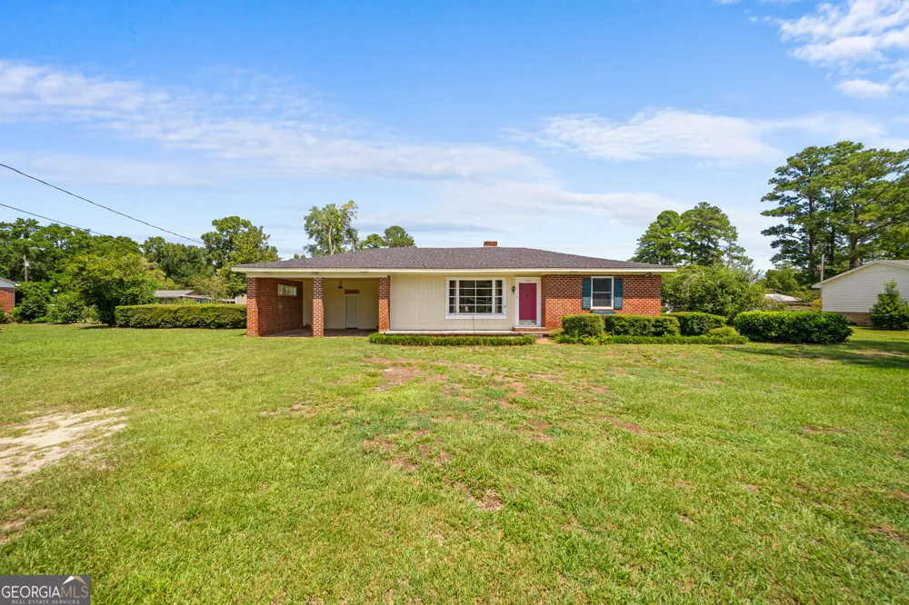 225 Virginia AVE Millen, GA 30442