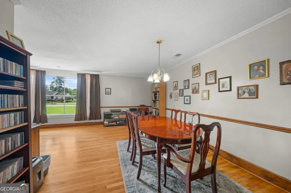 225 Virginia AVE Millen, GA 30442