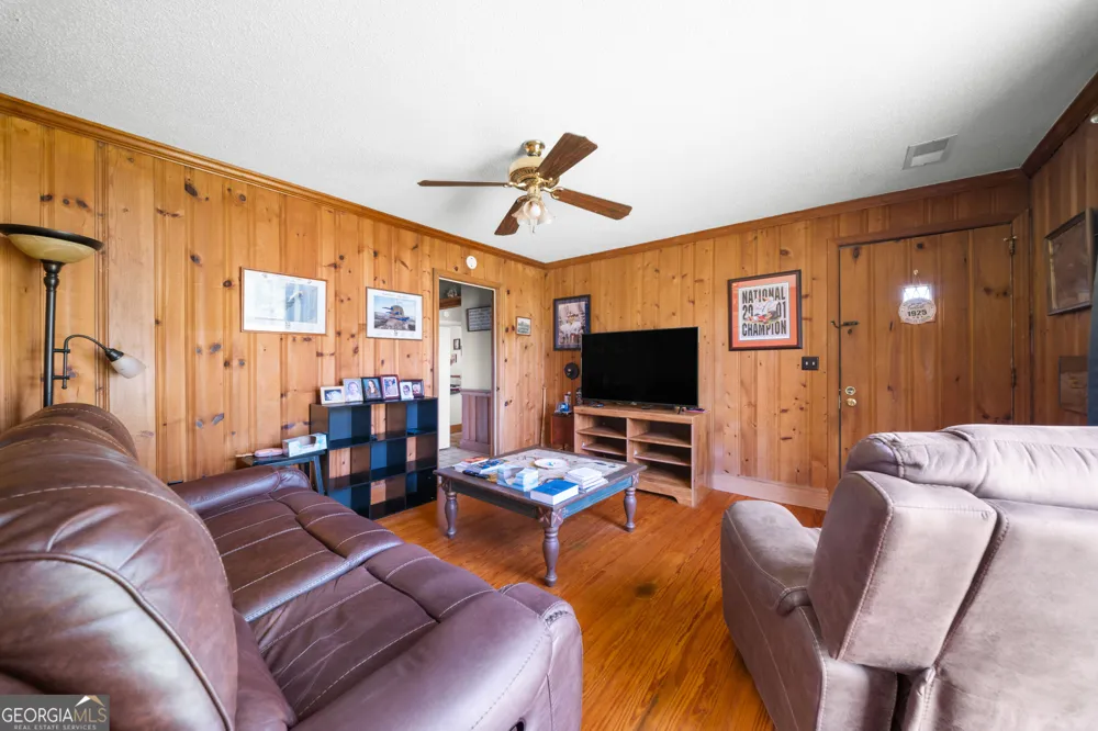 225 Virginia AVE Millen, GA 30442