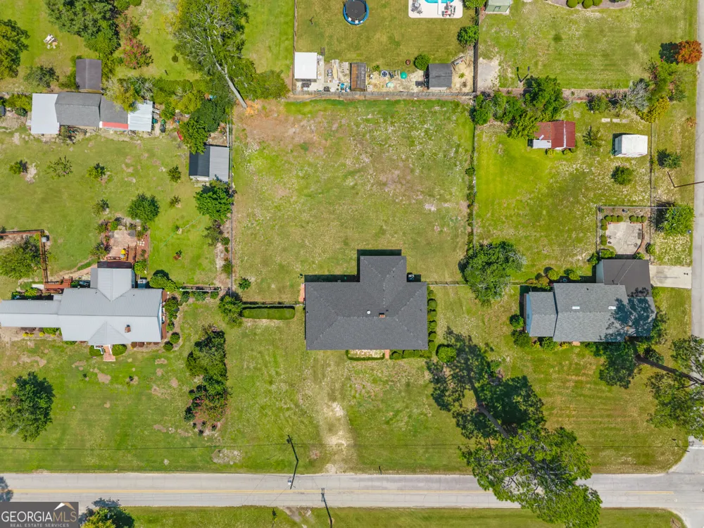225 Virginia AVE Millen, GA 30442