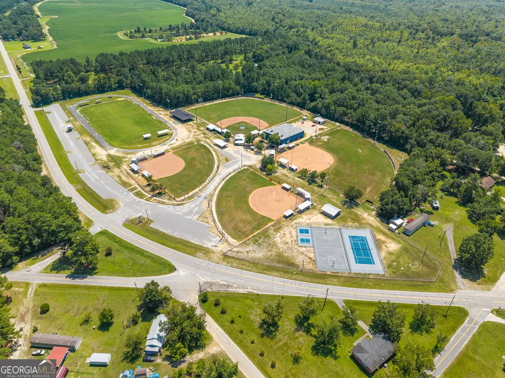 225 Virginia AVE Millen, GA 30442