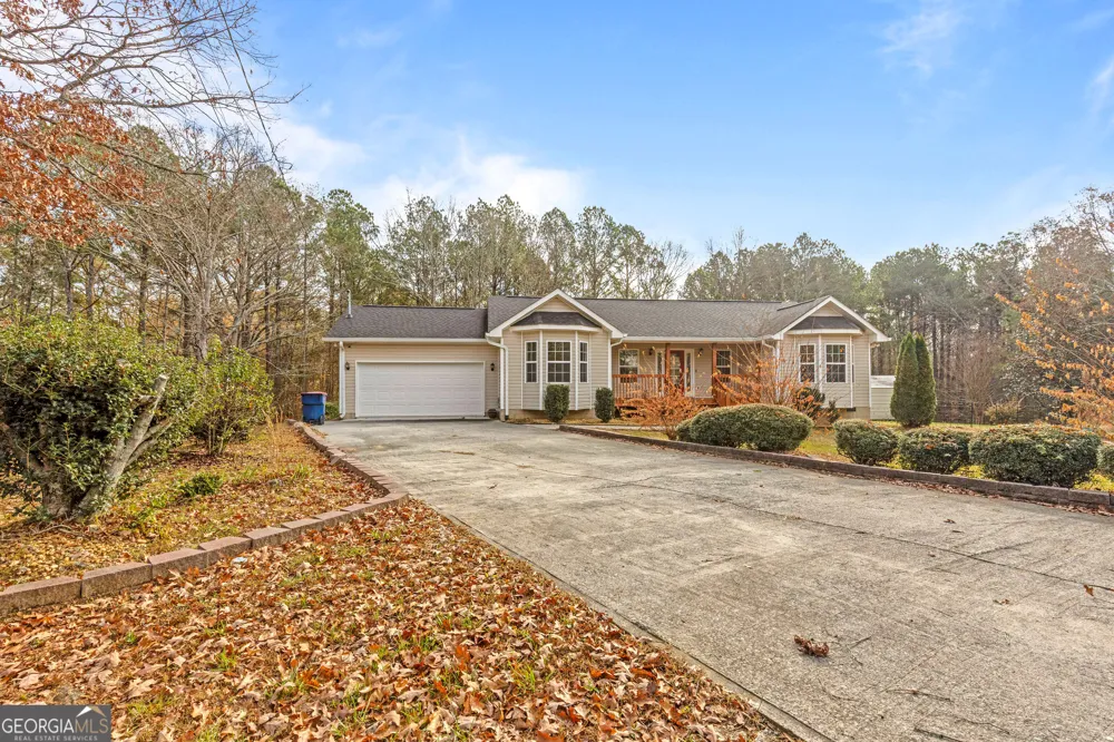 132 Katie LN Chatsworth, GA 30705