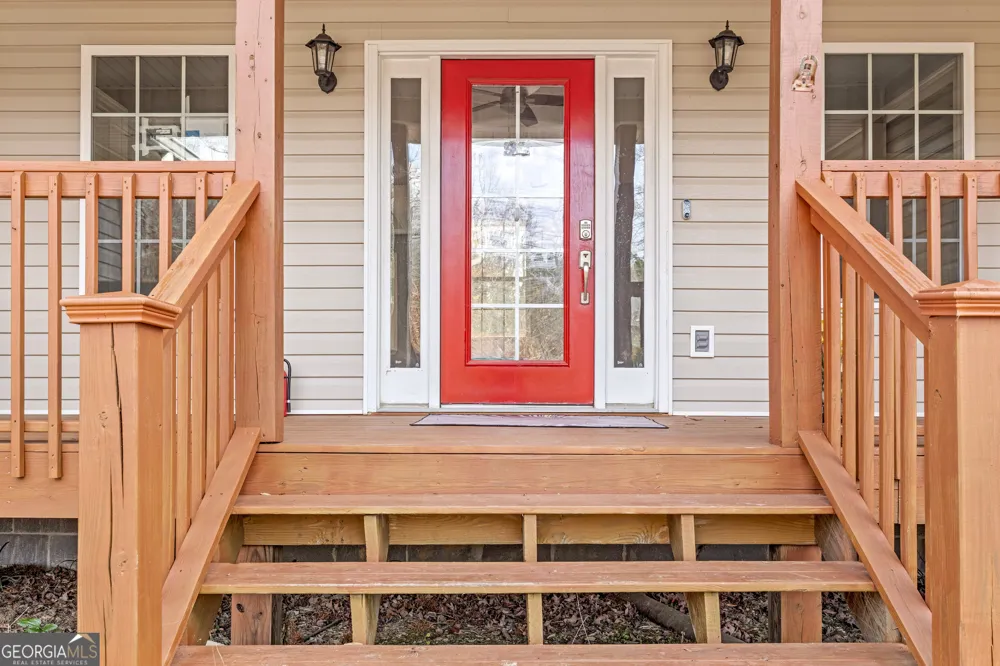 132 Katie LN Chatsworth, GA 30705