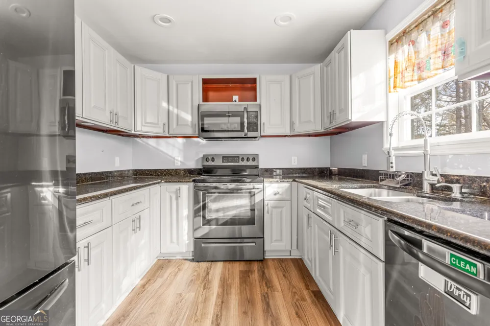 132 Katie LN Chatsworth, GA 30705