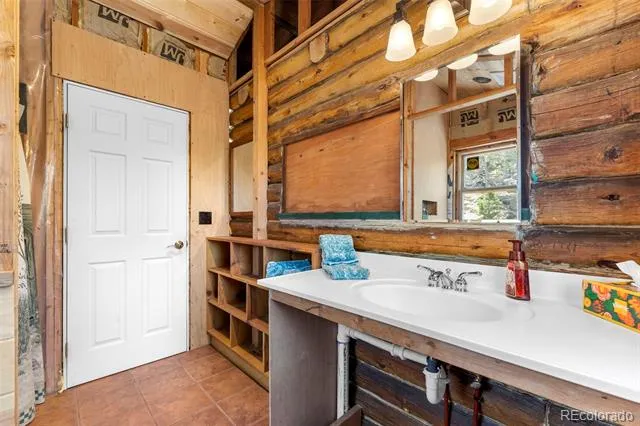 1217 Wedgwood Road Black Hawk, CO 80422
