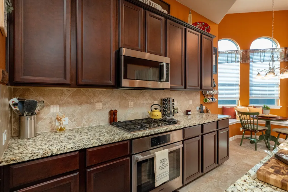 2017 Sterling Trace Drive Keller, TX 76248