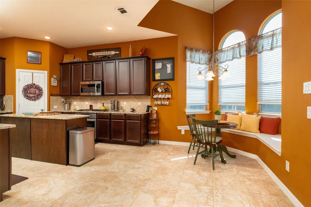2017 Sterling Trace Drive Keller, TX 76248