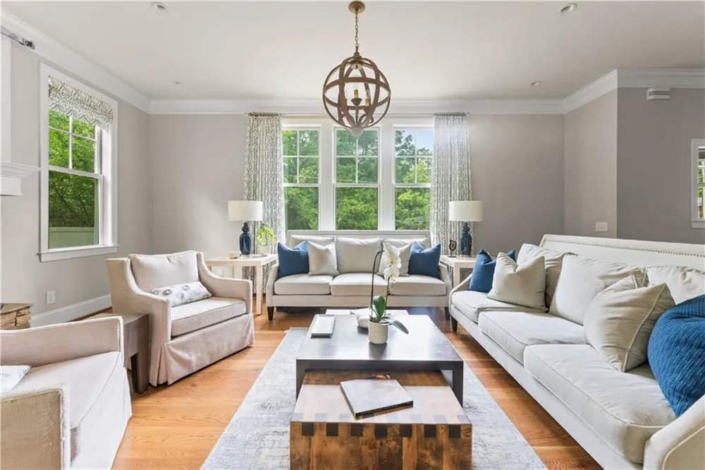 2015 Audubon Drive NE Atlanta, GA 30329