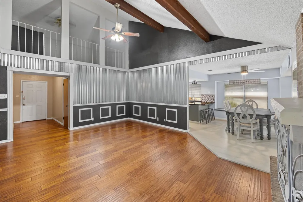 1205 Westwood Street Victoria, TX 77901