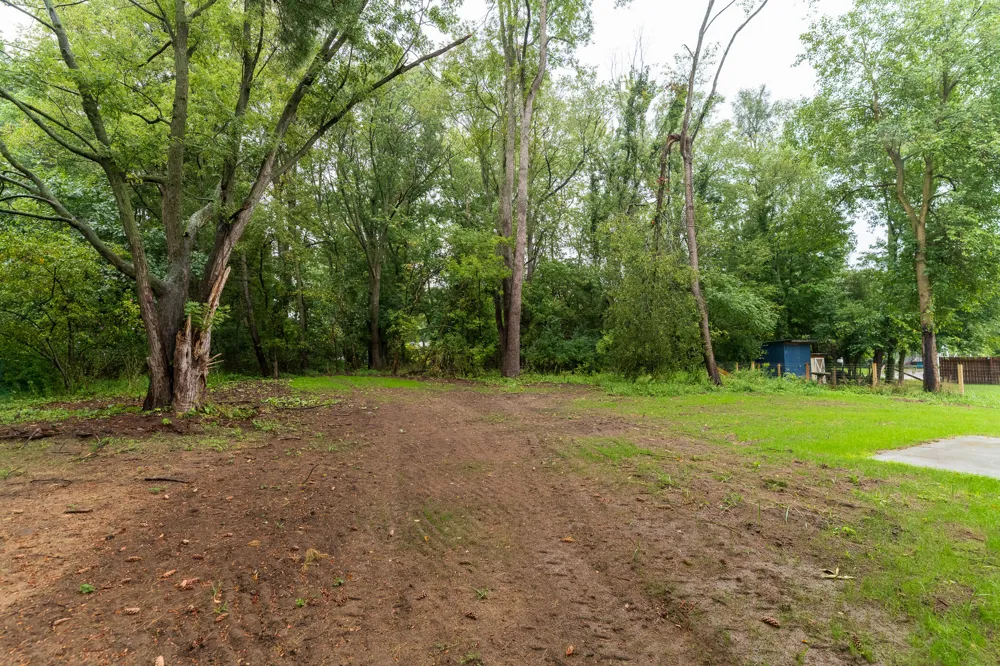 2842 Virginia Avenue Kalamazoo, MI 49004
