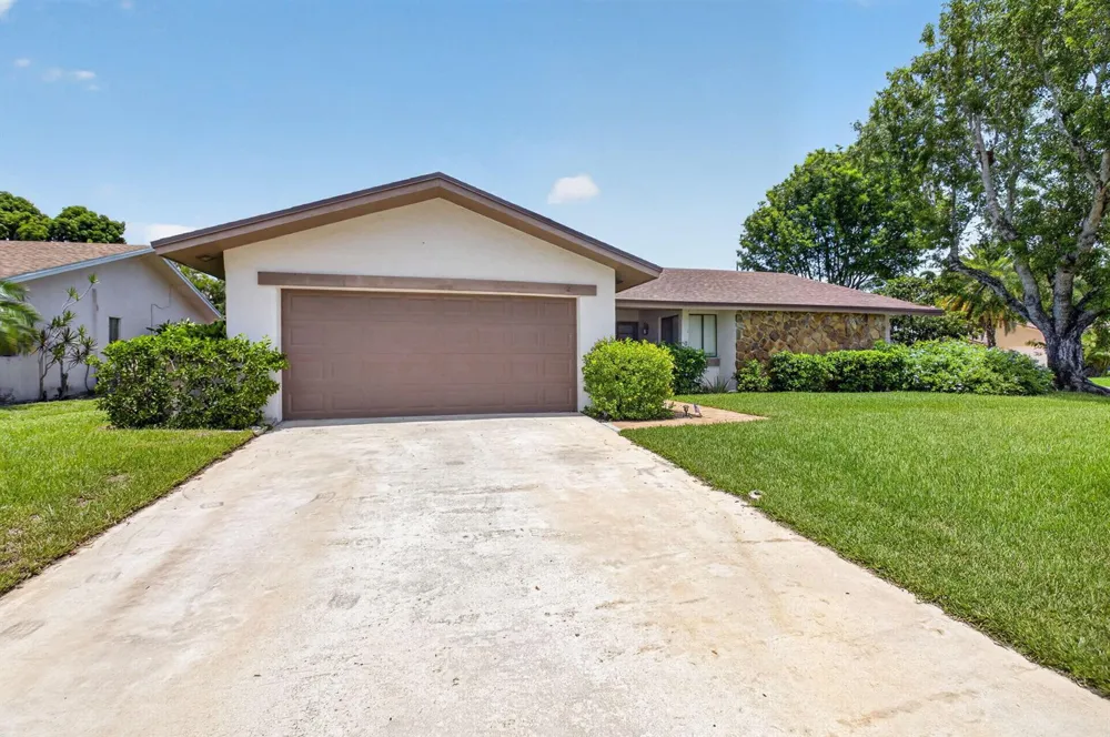 17667 Pine Needle Terrace Boca Raton, FL 33487