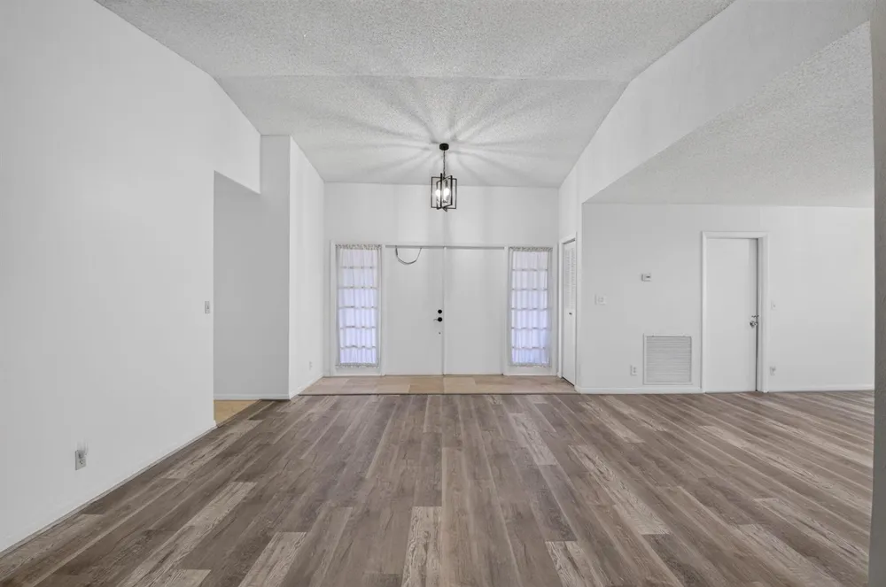 17667 Pine Needle Terrace Boca Raton, FL 33487
