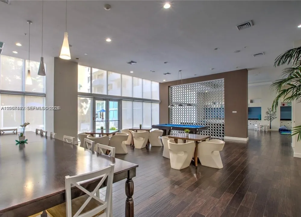 18800 NE 29th Ave #221 Aventura, FL 33180