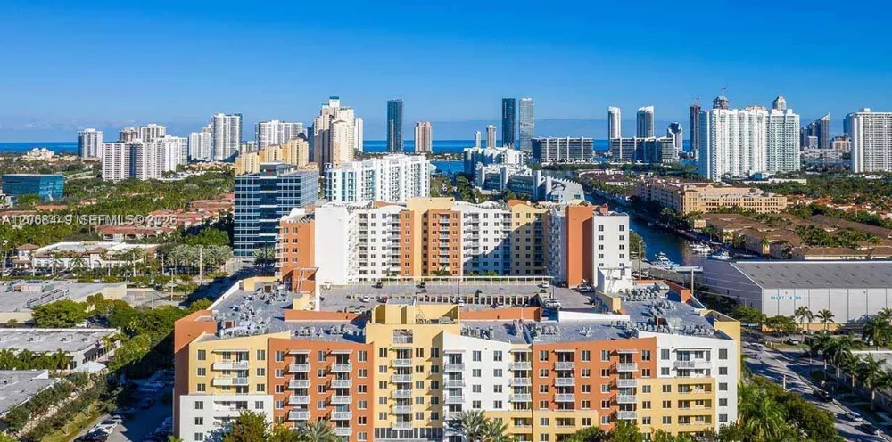 18800 NE 29th Ave #221 Aventura, FL 33180