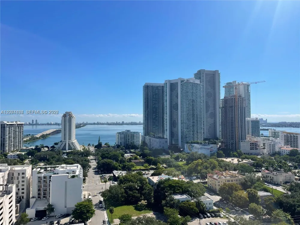 121 NE 34th St #2005 Miami, FL 33137