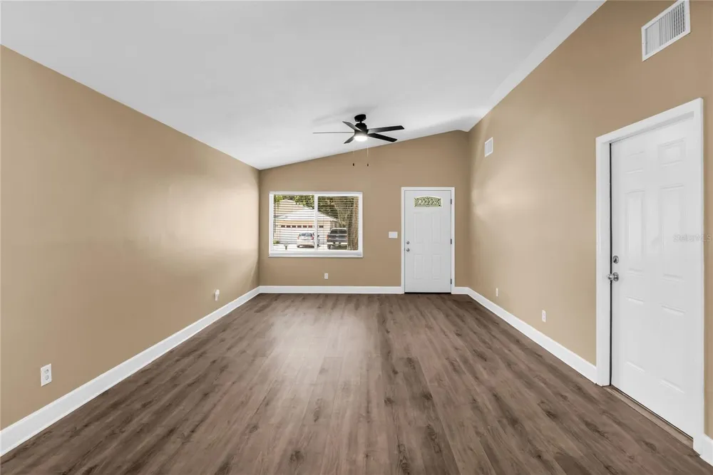 9419 5TH AVENUE Orlando, FL 32824