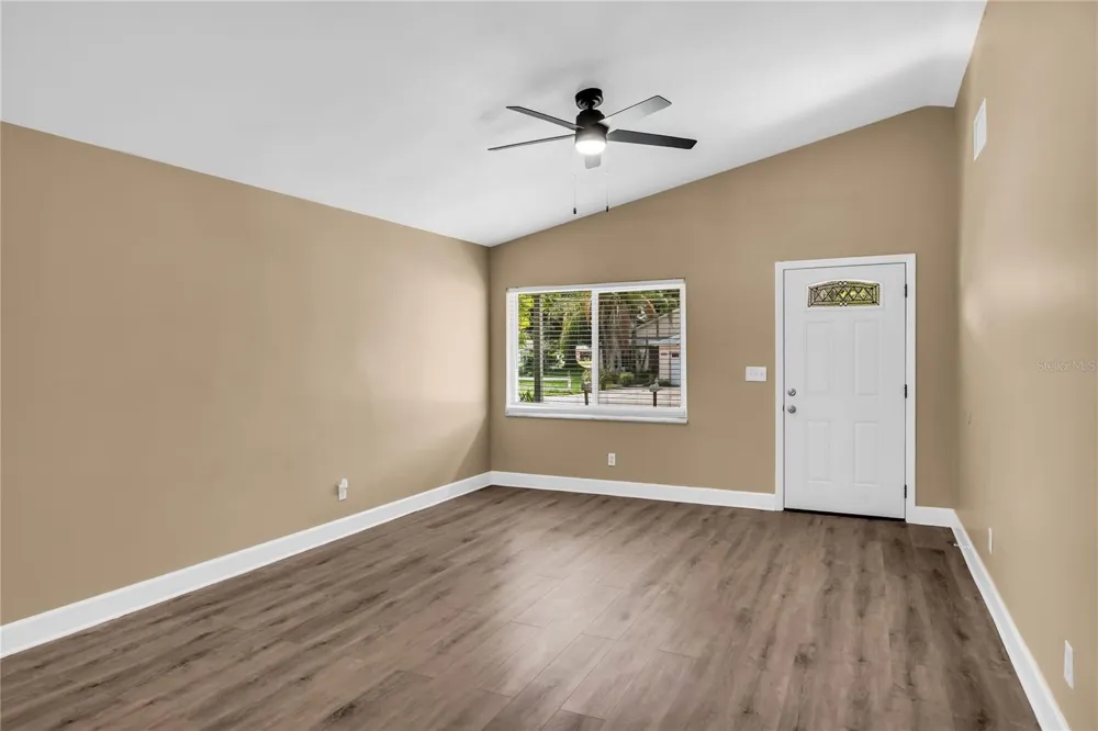 9419 5TH AVENUE Orlando, FL 32824