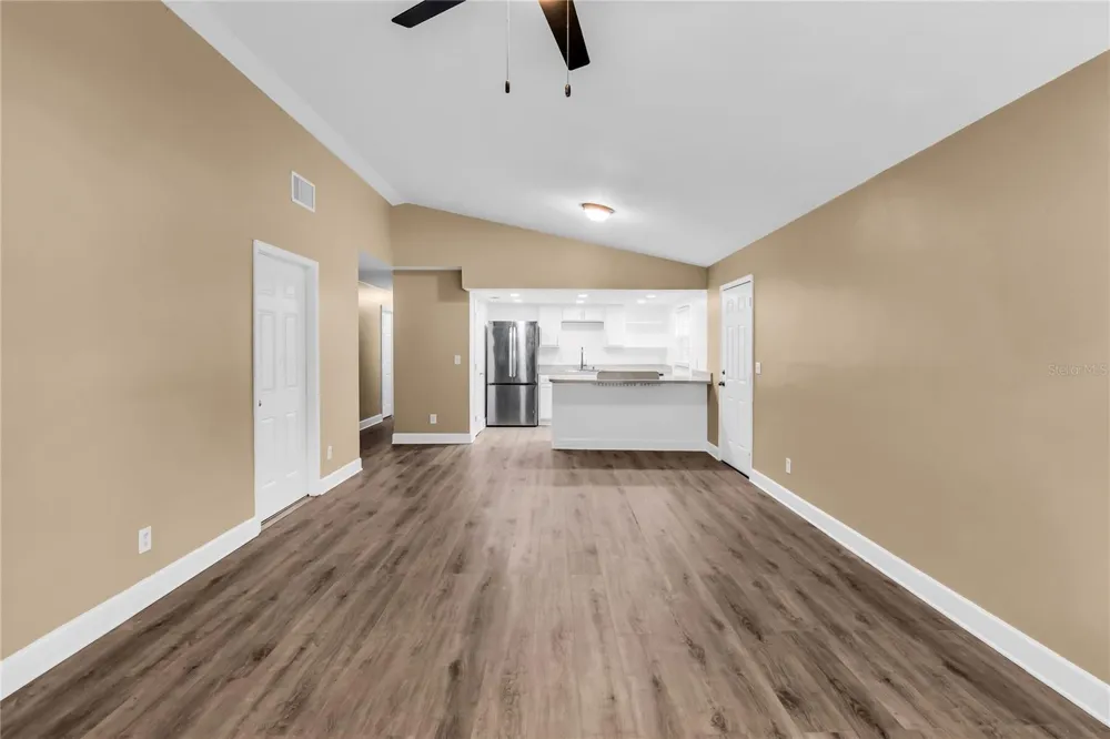 9419 5TH AVENUE Orlando, FL 32824