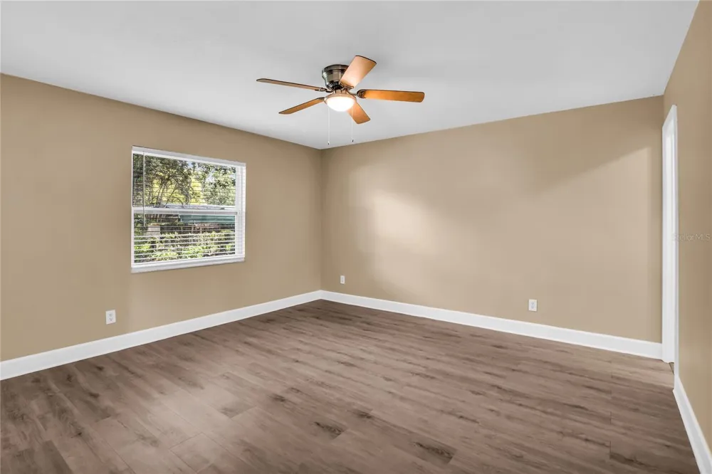 9419 5TH AVENUE Orlando, FL 32824