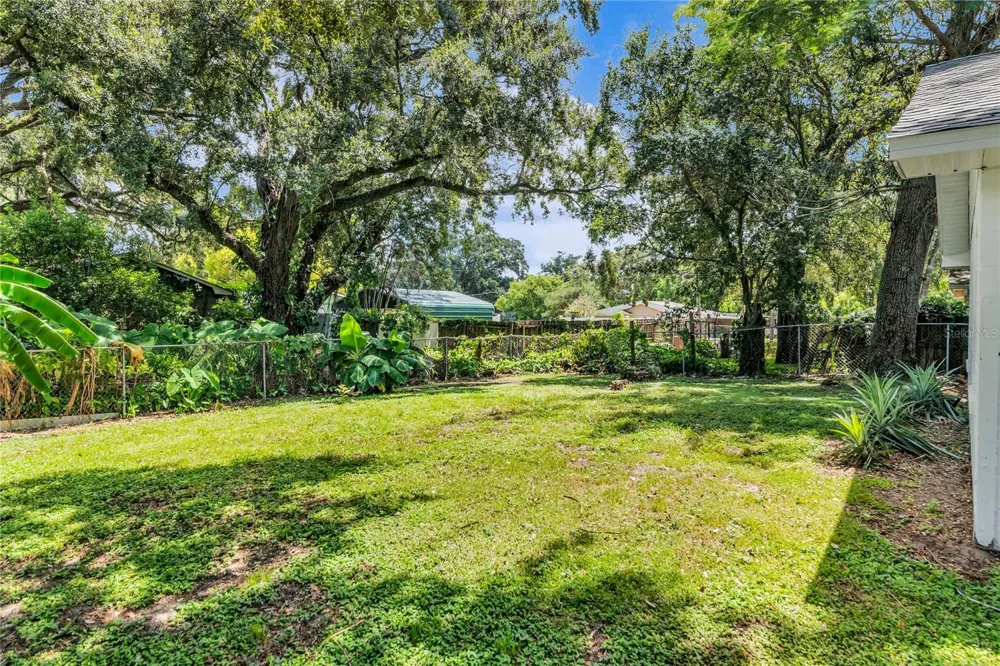 9419 5TH AVENUE Orlando, FL 32824